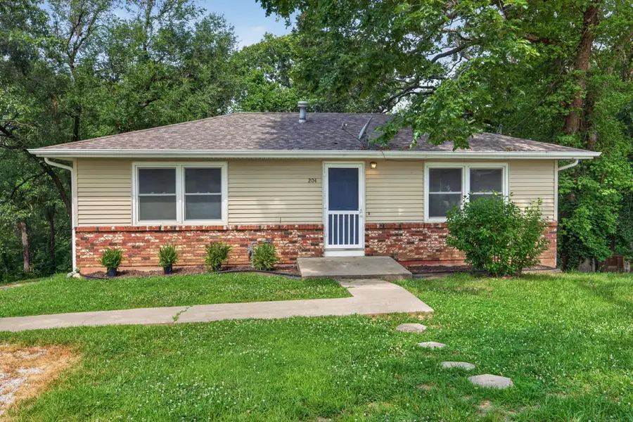 204 N Ohio Street, El Dorado Springs, MO 64744 - #2