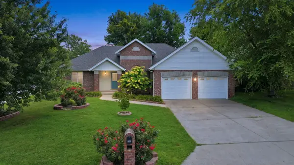 5632 S Newton Avenue, Springfield, MO 65810