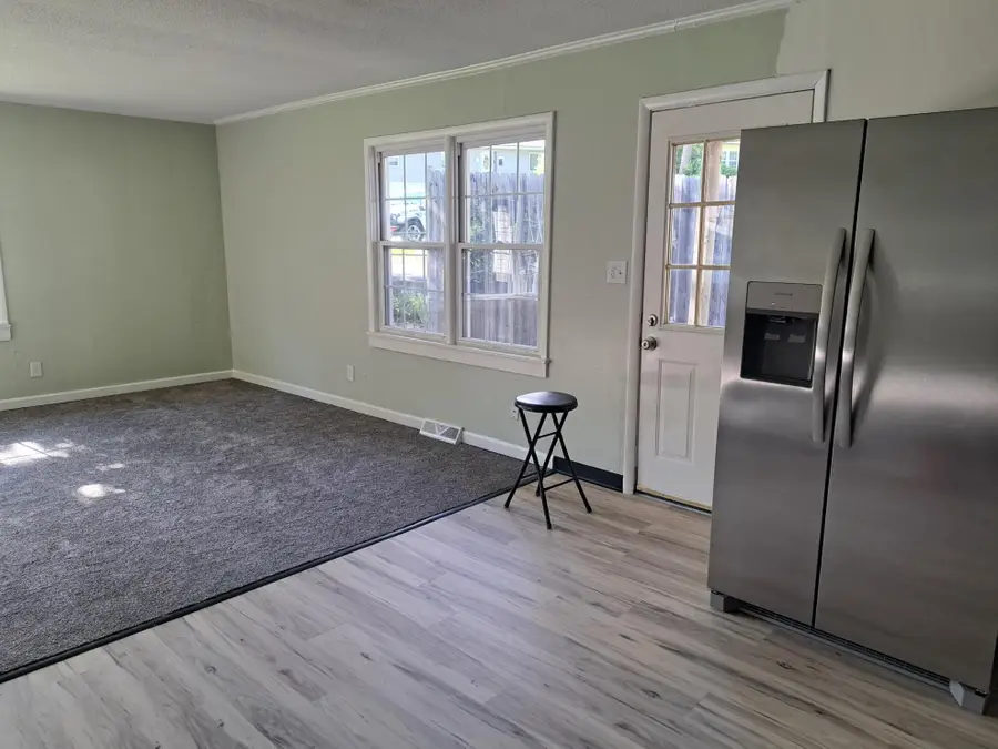 1313 Fairmont Drive, Neosho, MO 64850 - #3