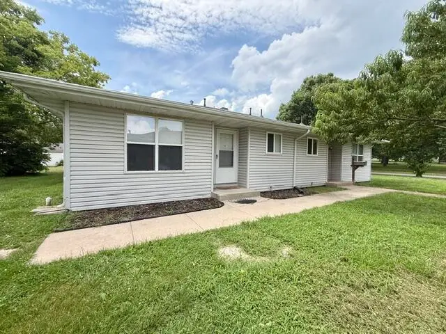 716 E Locust Street, Springfield, MO 65803 - #2