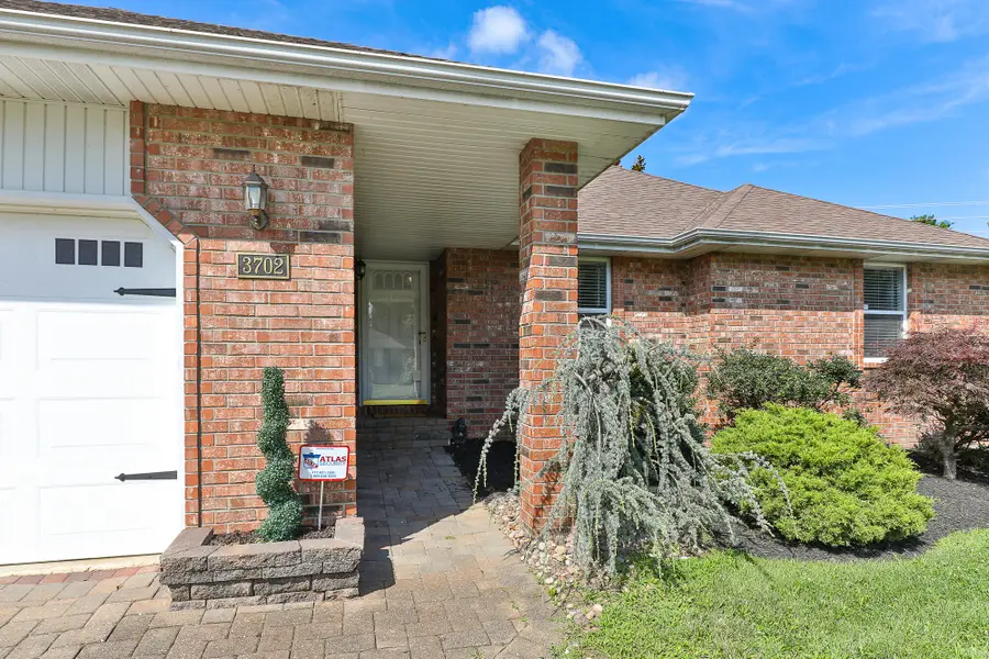 3702 W Vincent Drive, Springfield, MO 65810 - #3