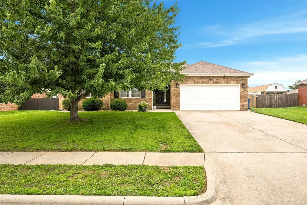 105 E Osage Street, Strafford, MO 65757 - #1