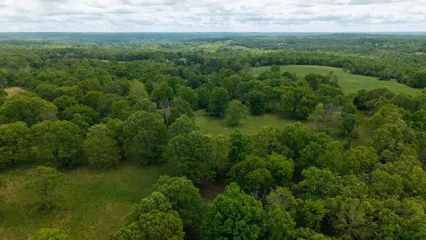 5558 Mo 142, Thayer, MO 65791