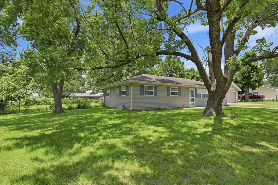 2836 Gordon Place, Neosho, MO 64850 - #2