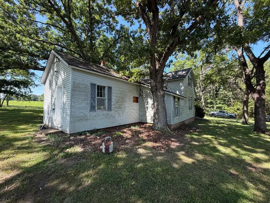 5401 Dandelion Road, Hartville, MO 65667 - #2