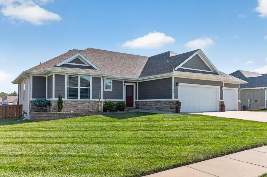 1665 E Pea Ridge Drive, Republic, MO 65738 - #3