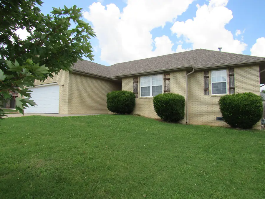 572 S Carriage Crossing, Nixa, MO 65714 - #2