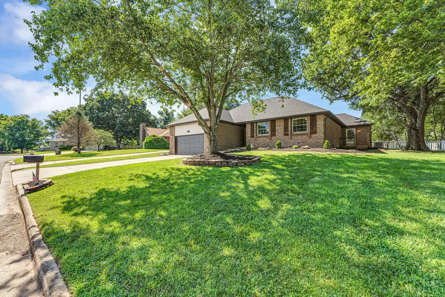 908 Domino Court, Nixa, MO 65714 - #3
