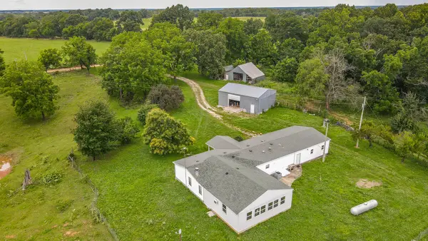 1016 Carnell Road, Rocky Comfort, MO 64861