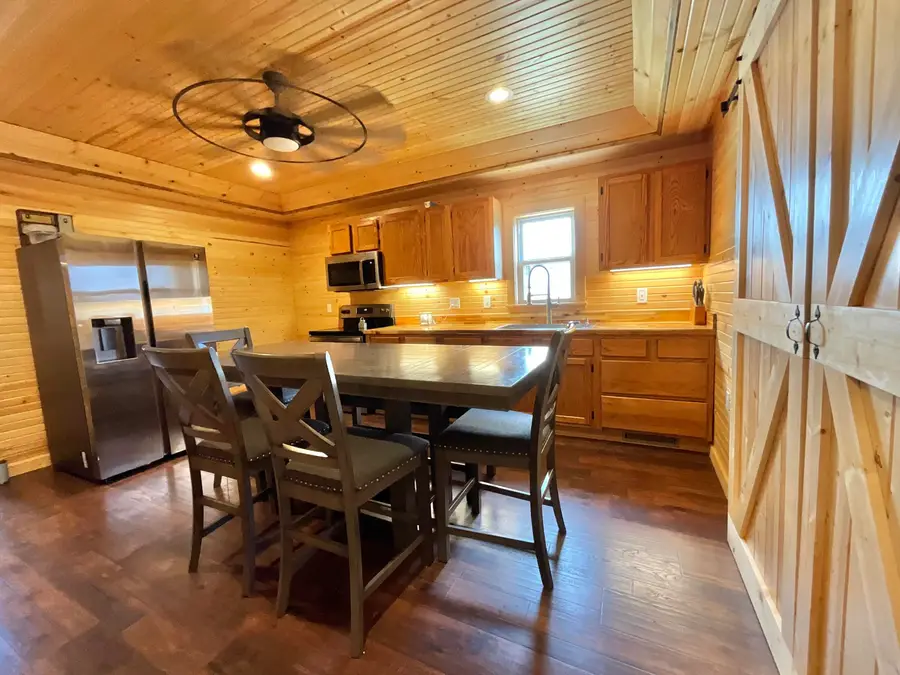 107 E 2nd Street, Mountain View, MO 65548 - #3