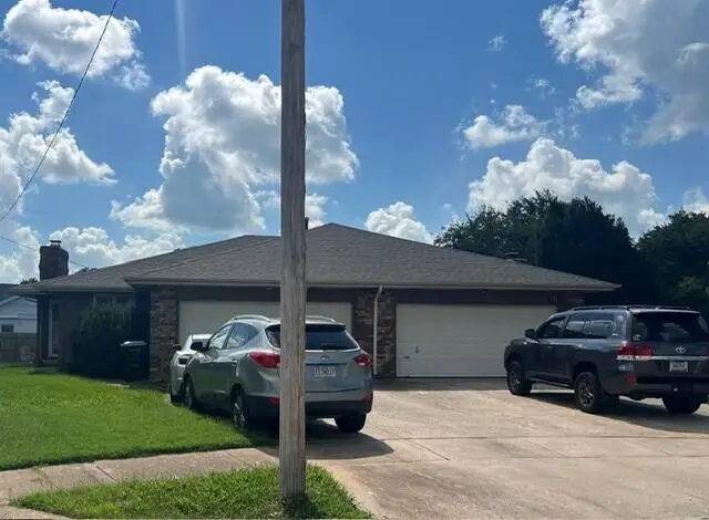 518 & 520 E Jewett Place, Springfield, MO 65807 - #1