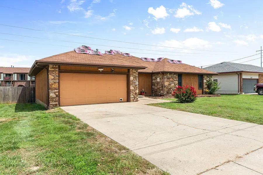 539 E Erie Street, Springfield, MO 65807 - #3