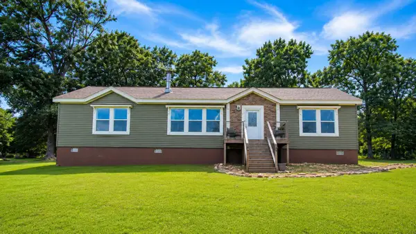 23706 Us 160, Alton, MO 65606