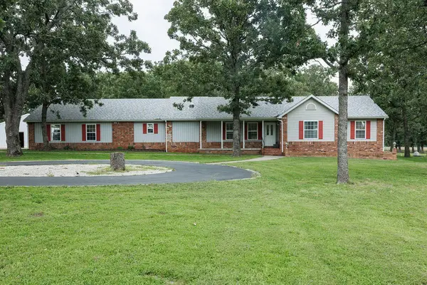 4087 Highway 83, Bolivar, MO 65613