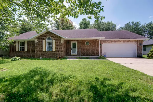 4336 W 3rd Street, Battlefield, MO 65619
