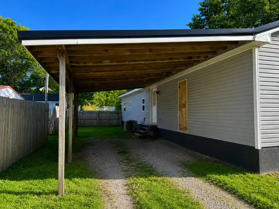 22457 Main Street, Weaubleau, MO 65774 - #3