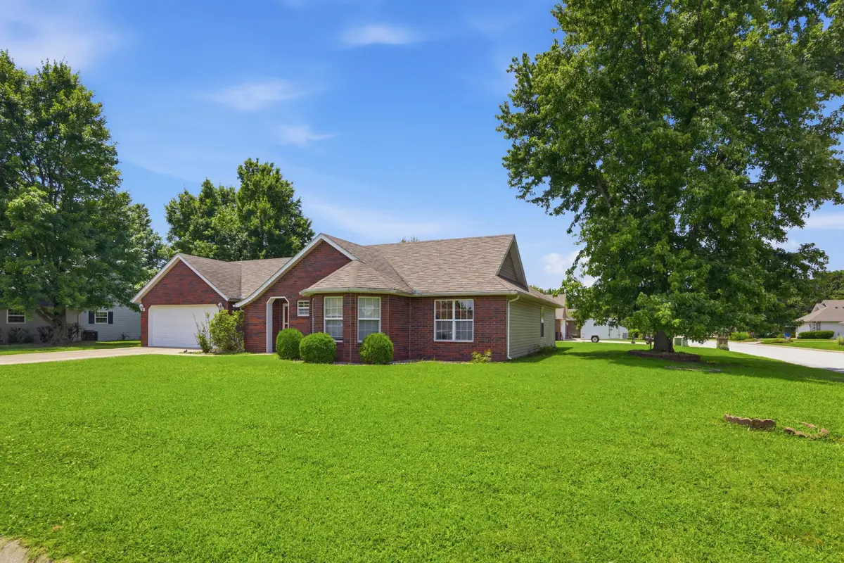 1004 Greenbrook Drive Drive, Neosho, MO 64850 - #1