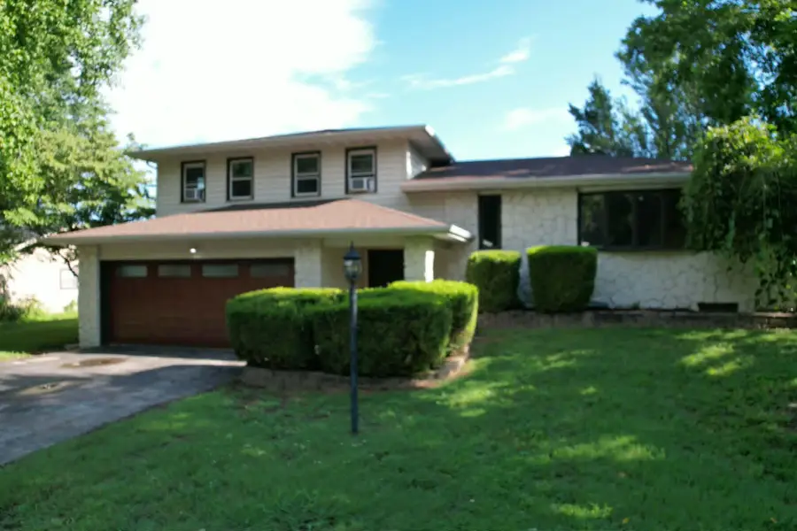 1017 W Meadowview Lane, Republic, MO 65738 - #2
