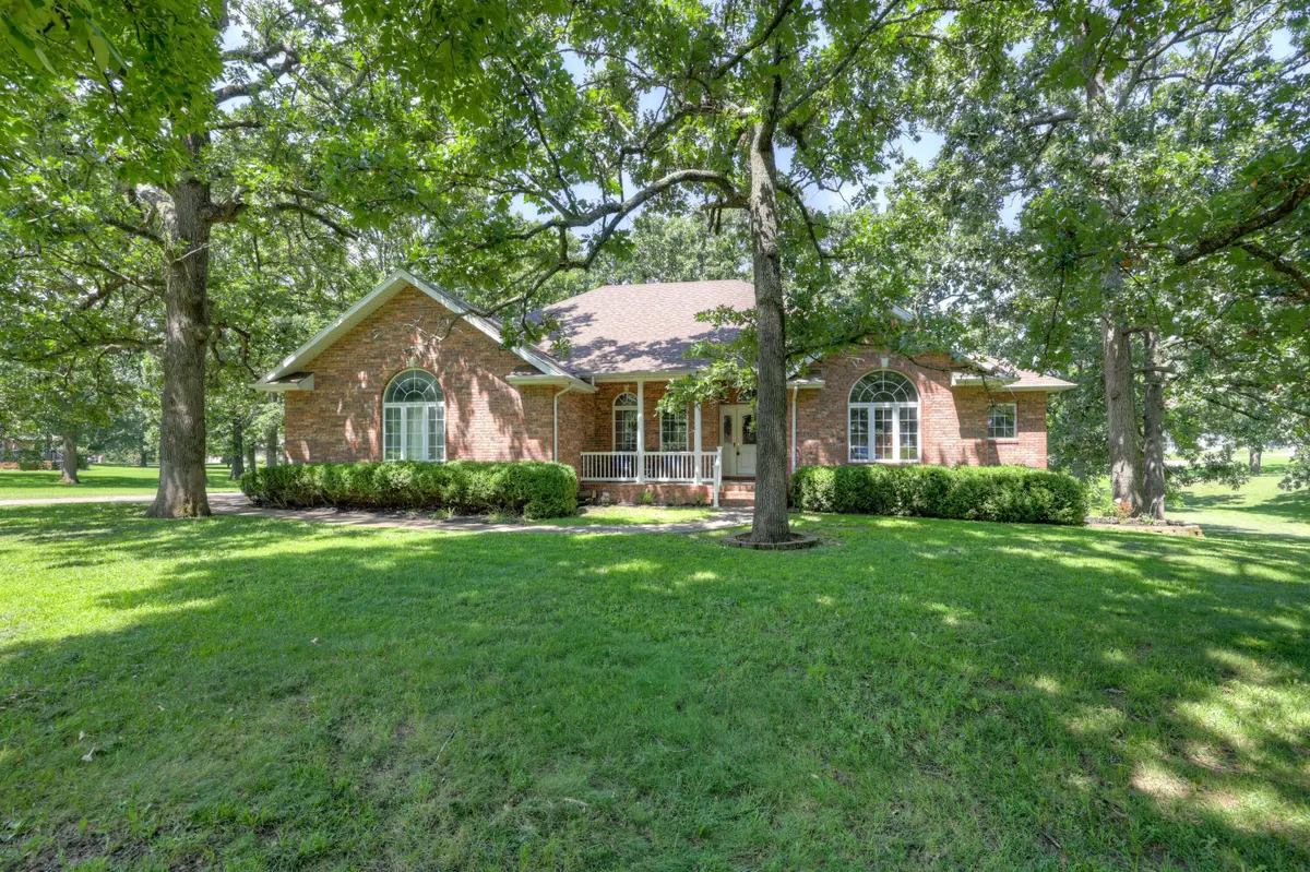 620 Parkwood Drive, Mount Vernon, MO 65712 - #1