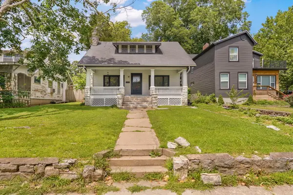 1227 N Clay Avenue, Springfield, MO 65802
