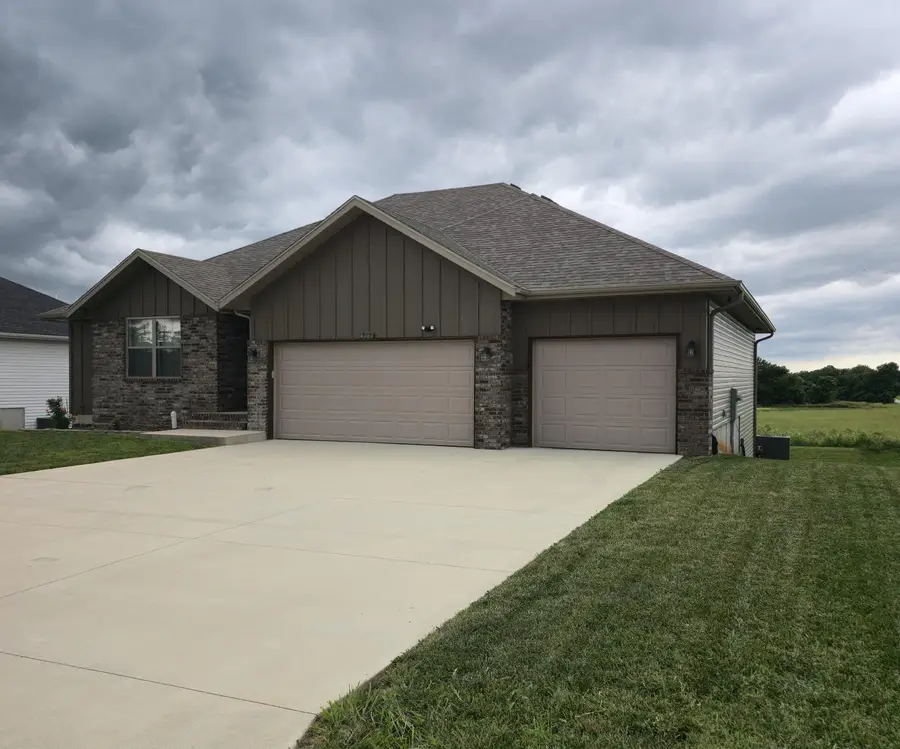 517 N Stella Court, Willard, MO 65781 - #3