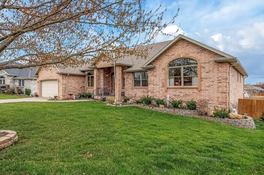 2374 S April Avenue, Springfield, MO 65807 - #3