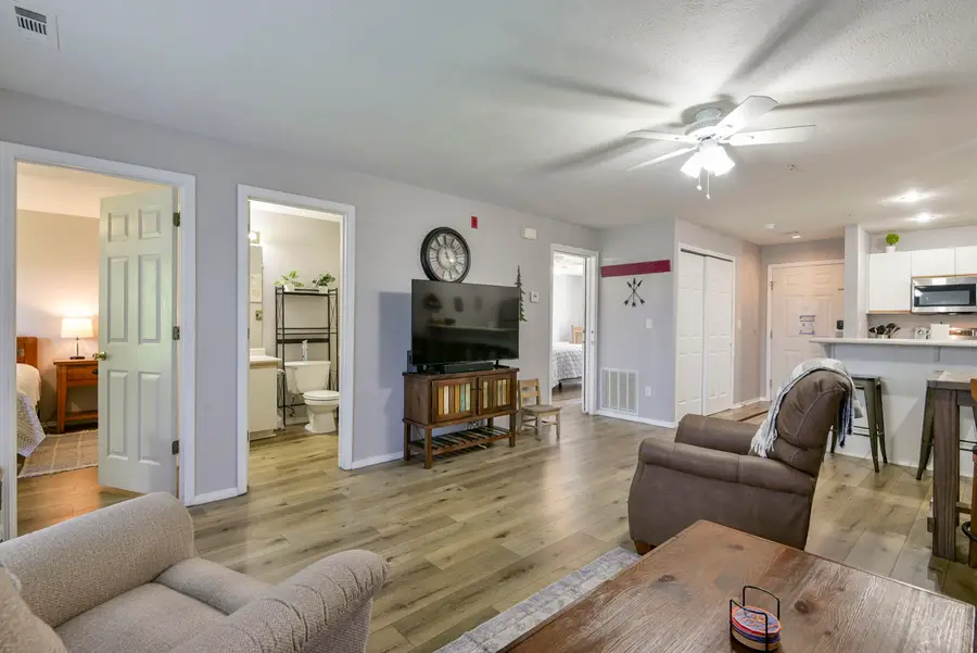 120 Spring Creek Court #Apt 16, Branson, MO 65616 - #2