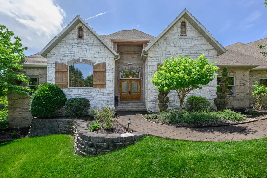 1418 E River Oaks Lane, Springfield, MO 65804 - #3