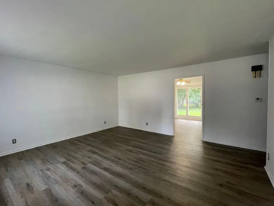 2716 E Linwood Street, Springfield, MO 65804 - #3