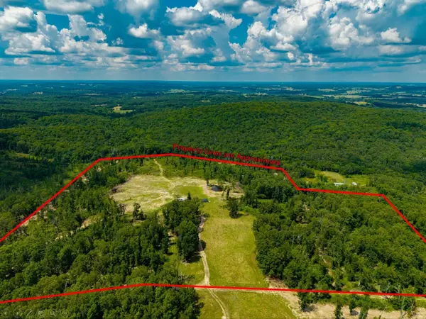 000 Berry Road #N 37, Cabool, MO 65689