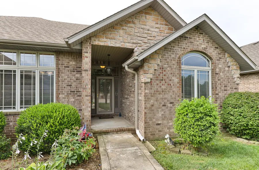 3210 W Village Terrace, Springfield, MO 65810 - #3