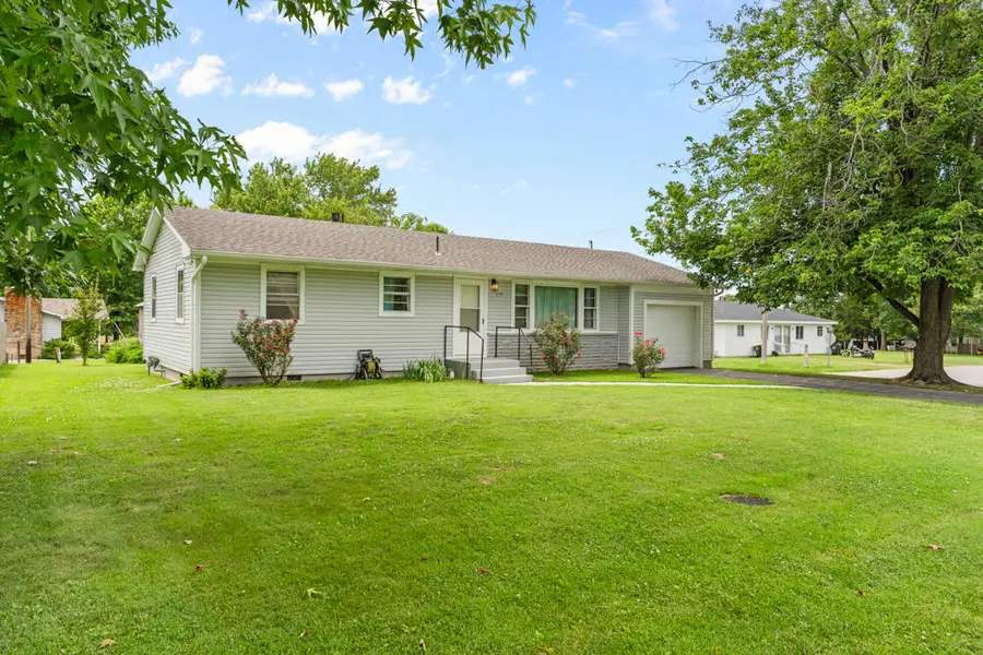 115 N Westview Drive, Marionville, MO 65705 - #3
