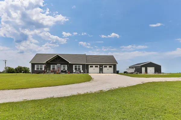 4431 S 82nd Road, Bolivar, MO 65613