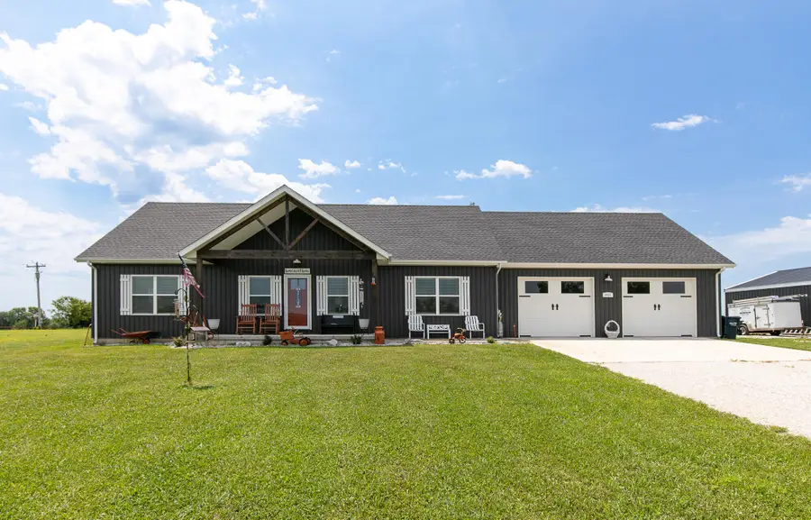 4431 S 82nd Road, Bolivar, MO 65613 - #2
