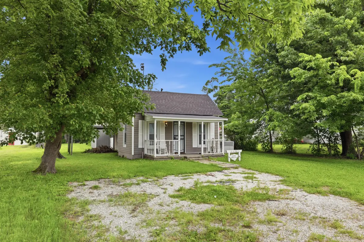 1409 Curtin Avenue, Seneca, MO 64865 - #1