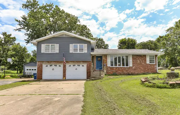 801 E Diane Street, Ozark, MO 65721