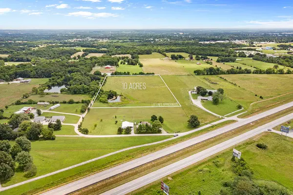 000 S 97th Road, Bolivar, MO 65613