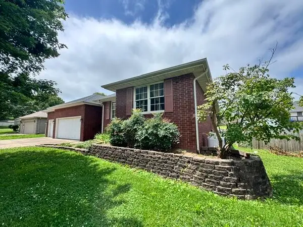 208 Miller Way, Monett, MO 65708