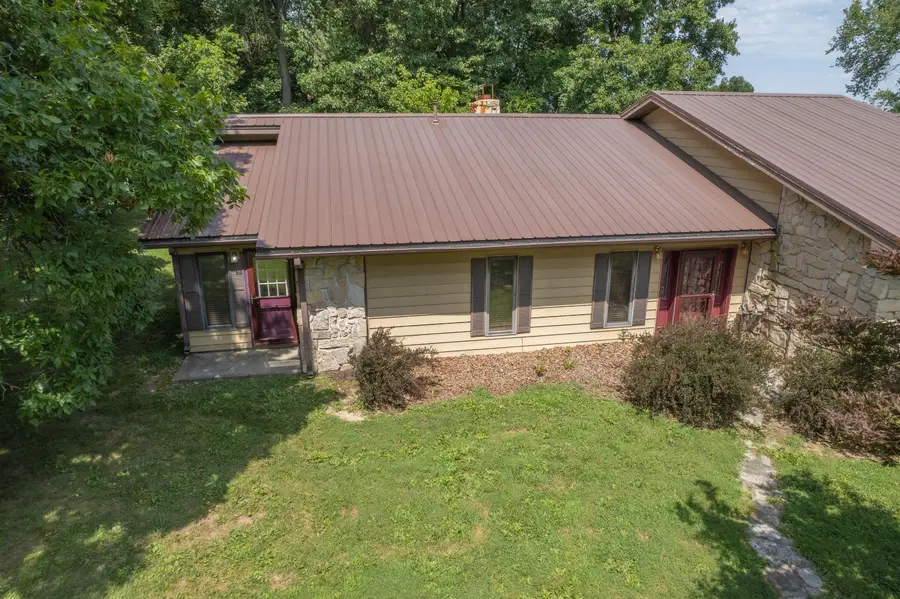 1116 Forest Circle Drive, Cassville, MO 65625 - #2