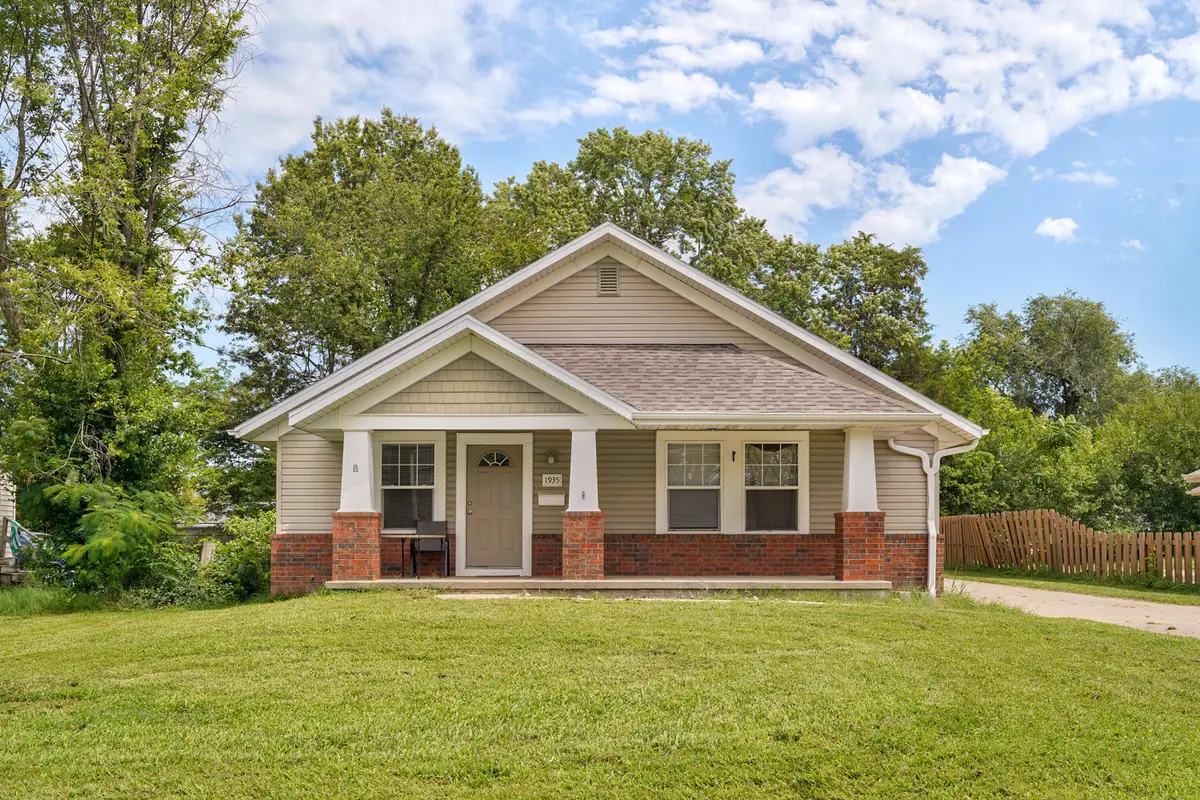 1935 W Atlantic Street, Springfield, MO 65803 - #1