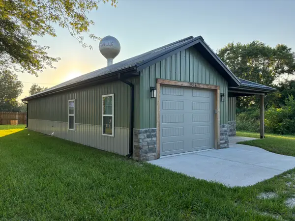 1365 N Coyote Lane, Morrisville, MO 65710