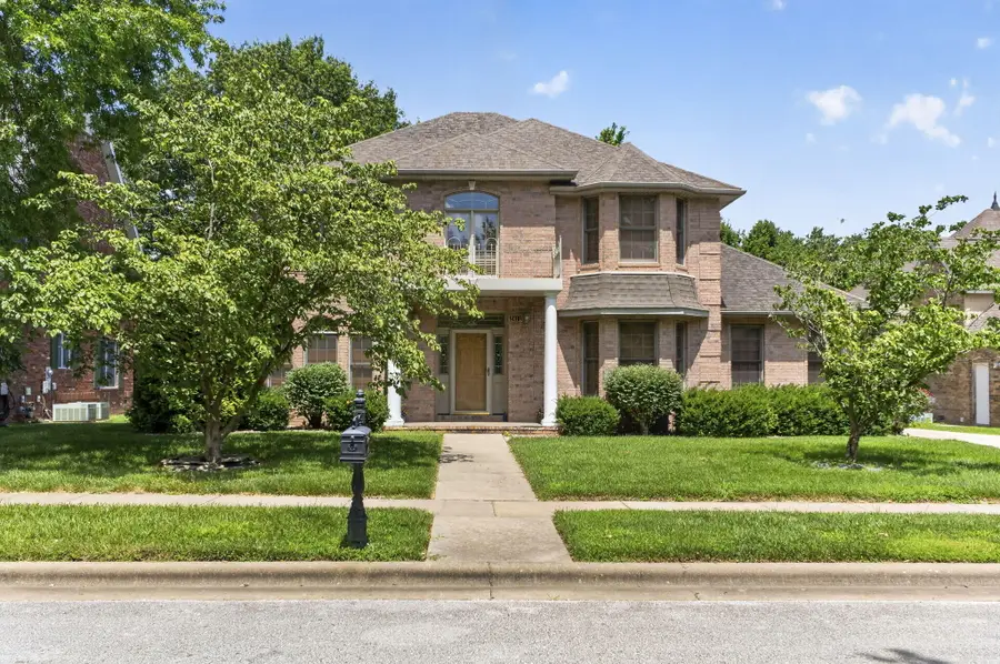 2411 W Dearborn Street, Springfield, MO 65807 - #2