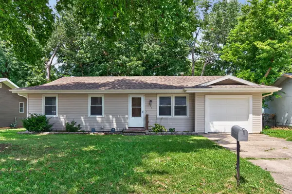 201 S Meadowview Avenue, Springfield, MO 65802
