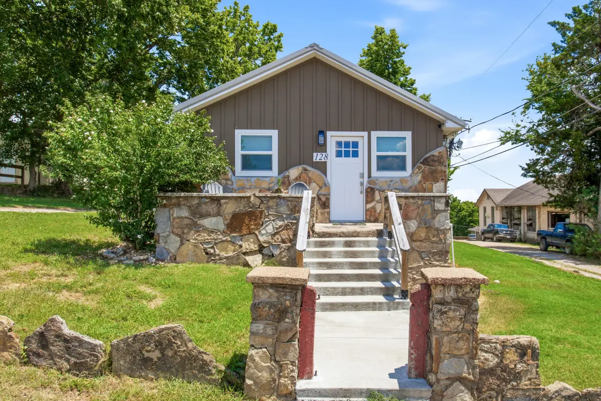 128 Lincoln Street, Forsyth, MO 65653 - #1