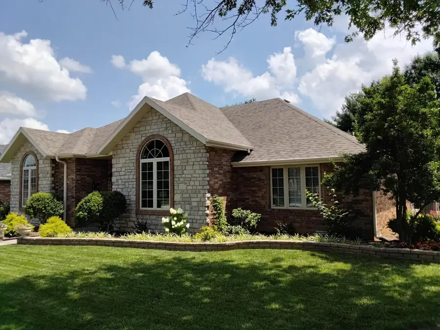1326 N Lennox Court, Springfield, MO 65802 - #2