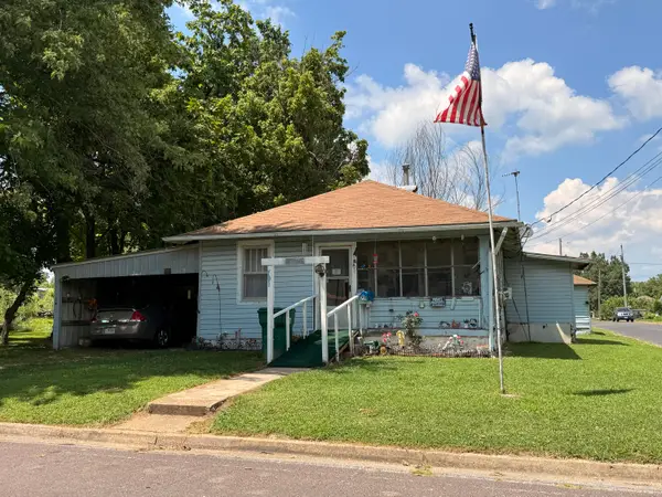 701 W Frisco Street, Mountain Grove, MO 65711