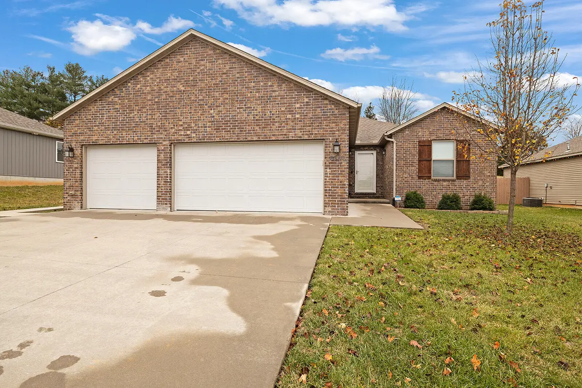 2610 W Colton Avenue, Ozark, MO 65721 - #1