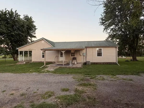5625 Lawrence 1040, La Russell, MO 64848