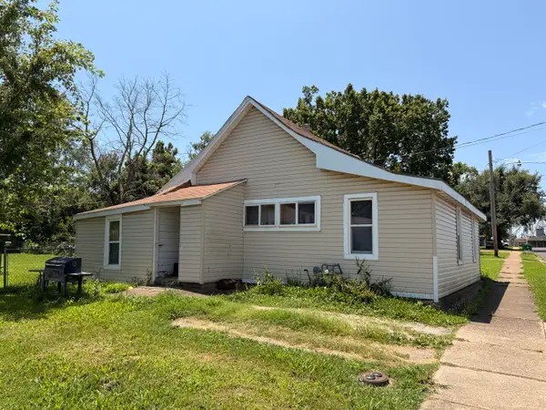 434 E Front Street, Mountain Grove, MO 65711