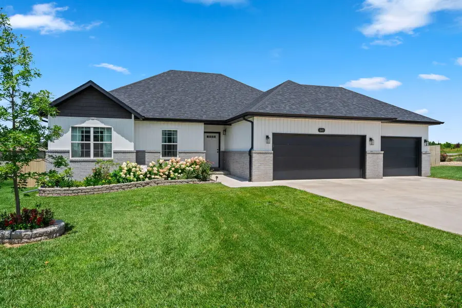 541 Fox Creek Road, Rogersville, MO 65742 - #3
